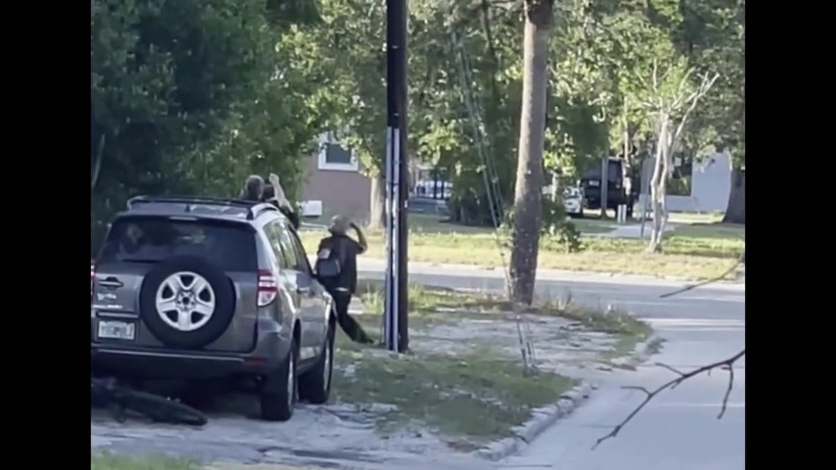 Suspects sought after beating teen, stealing bike